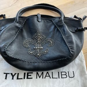 TYLIE MALIBU FLEUR DIS LIS TOTE/ HANDBAG BLACK BRAND NEW/